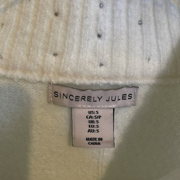 Sincerely Jules Off-White Sweater w/ Faux Pearls at Sleeve to Neck, size S - Picture 6 of 11